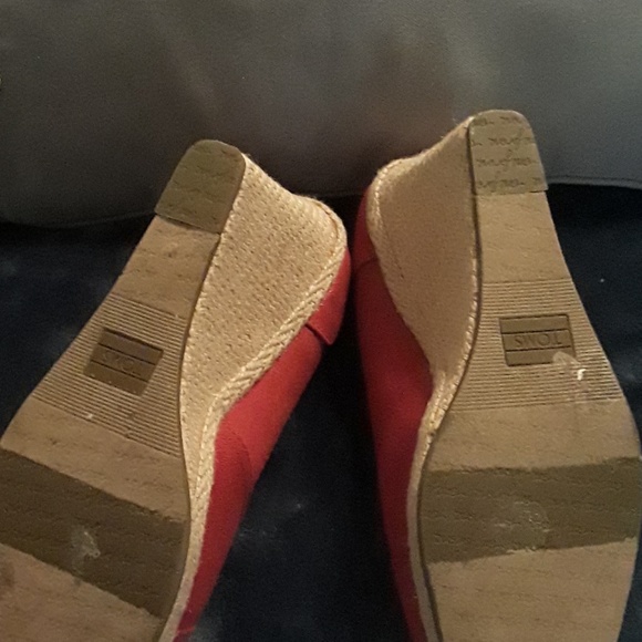 Red Toms - Picture 4 of 4